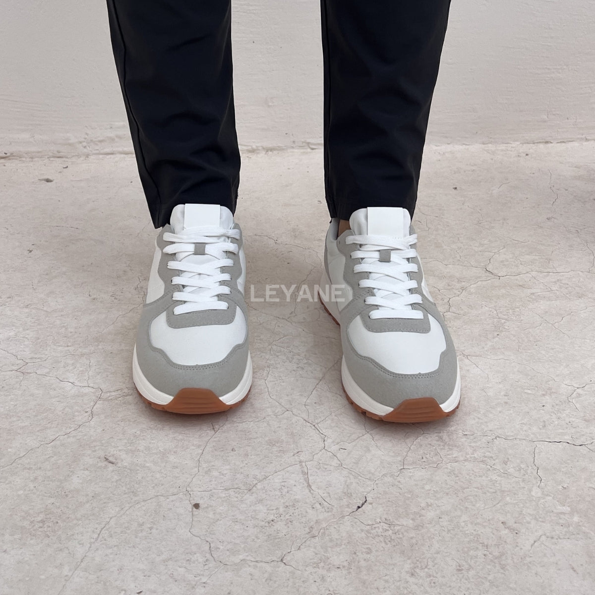 Baskets homme luxe, baskets homme Maroc, baskets homme tendance, baskets homme Casablanca, baskets homme cuir, sneakers homme élégantes, sneakers homme confortables, baskets casual homme, baskets sport chic homme, baskets blanches homme, baskets mode homme, sneakers Nike homme, sneakers Adidas homme, baskets New Balance homme, sneakers Balenciaga homme, baskets Alexander McQueen homme, baskets homme premium, sneakers homme streetwear, baskets homme modernes, baskets légères homme, chaussures sport homme ten