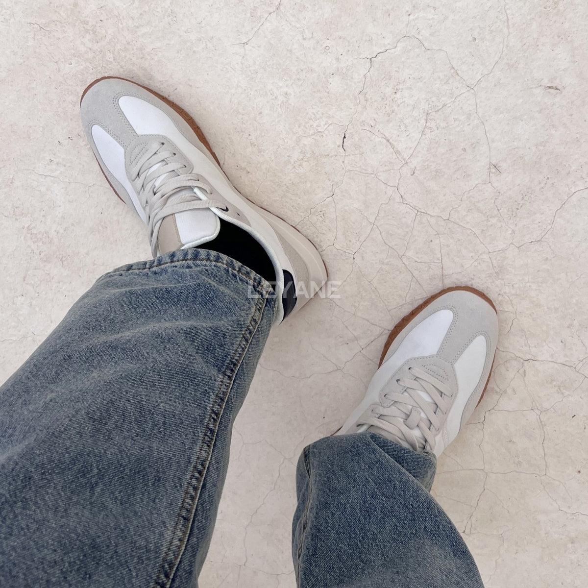 Baskets homme luxe, baskets homme Maroc, baskets homme tendance, baskets homme Casablanca, baskets homme cuir, sneakers homme élégantes, sneakers homme confortables, baskets casual homme, baskets sport chic homme, baskets blanches homme, baskets mode homme, sneakers Nike homme, sneakers Adidas homme, baskets New Balance homme, sneakers Balenciaga homme, baskets Alexander McQueen homme, baskets homme premium, sneakers homme streetwear, baskets homme modernes, baskets légères homme, chaussures sport homme ten