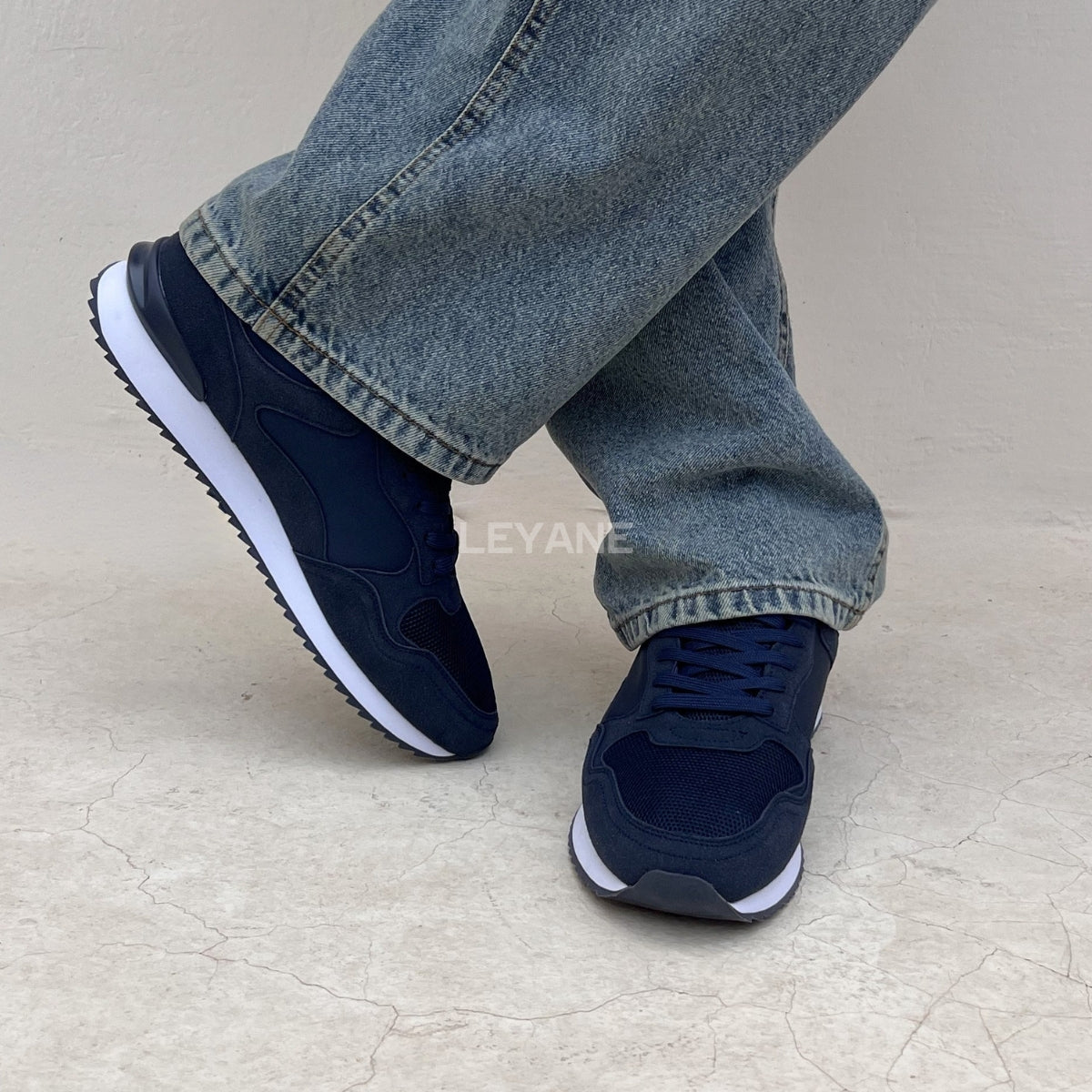 Baskets homme luxe, baskets homme Maroc, baskets homme tendance, baskets homme Casablanca, baskets homme cuir, sneakers homme élégantes, sneakers homme confortables, baskets casual homme, baskets sport chic homme, baskets blanches homme, baskets mode homme, sneakers Nike homme, sneakers Adidas homme, baskets New Balance homme, sneakers Balenciaga homme, baskets Alexander McQueen homme, baskets homme premium, sneakers homme streetwear, baskets homme modernes, baskets légères homme, chaussures sport homme ten
