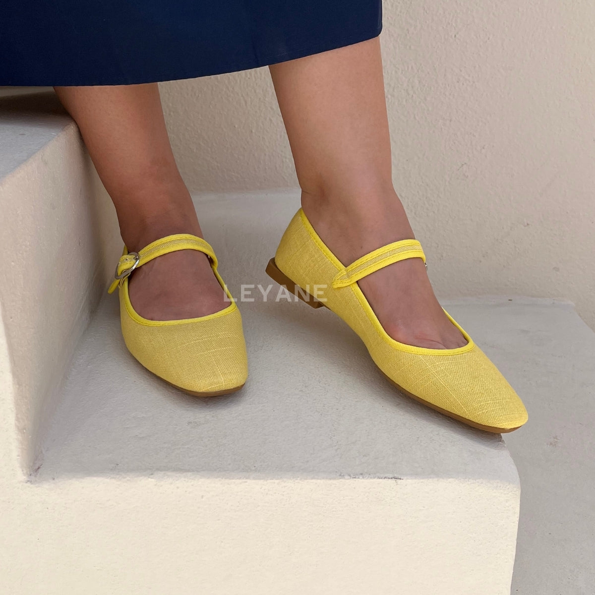 mocassin femme luxe, mocassins maroc, mocassins femme cuir , mocassin lora piana, mocassins casablanca, mocassin pour femme tendance,derbies femme, derbies femme maroc, derbies femme tamaris, derbies femme jonak,ballerine femme , ballerine femme confortable, ballerine tendance, ballerine chanel,
