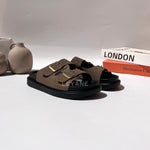 sandale plate, sandale maroc , sandale chunky, chaussures maroc, sandale femme, sandale zara, sandale été, sandals confortables, mules en daim, mules en crochets, mules maroc, mules femmes, mules tendance, sandale et mule, sabots femme
