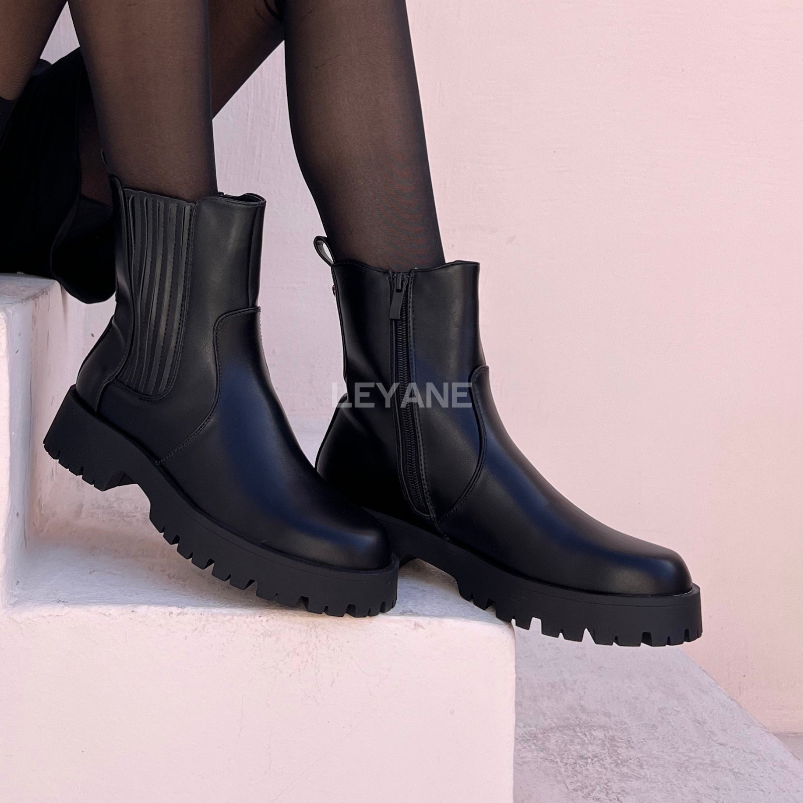 botte femme, botte maroc,botte femme cuir, botte haute , botte hiver, botte zara,bottine femme, bottine a frange, bottine fille, bottine chelsea, bottine noir

