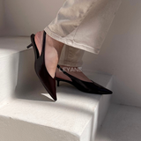 mules femme, chaussures femme, talon bas, bout pointu, slingback, mules élégantes, chaussures chic, mode femme, collection chaussures, couleurs variées, minimaliste, tendance mode, chaussures modernes, style sophistiqué, look bureau, chaussures confortables, fashion femme, été printemps, chaussures ouvertes, design épuré
