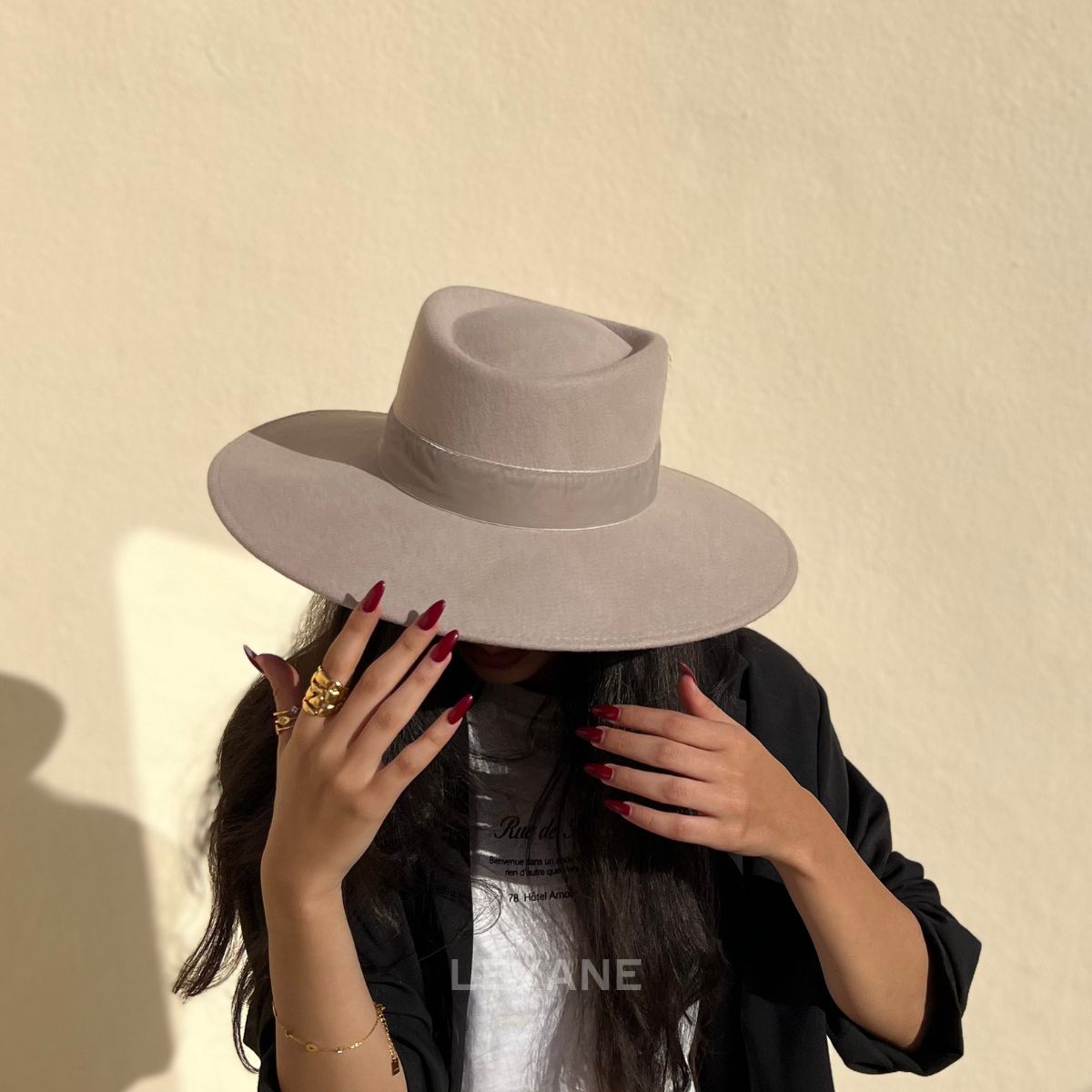 chapeau zara ; chapeau chic , chapeau été , chapeau femme chic , chapeau été chic , chapeaux femme zara , chapeau femme luxe , chapeau femmme été chic , chapeau femme chic mariage , chapeau femme zara , chapeau pour femme , chapeau femme choc et original , chapeau femme en ligne , chapeau de luxe femme , chapeau paris 