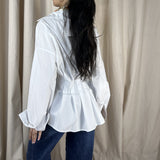 chemise femme, chemise élégante, chemise chic, chemise soirée, chemise habillée, chemise tendance, chemise mode, chemise en ligne, chemise manches longues, chemise manches courtes, chemise fluide, chemise oversize, chemise ajustée, chemise col classique, chemise col V, chemise satinée, chemise blanche, chemise noire, chemise beige, chemise marron, chemise zara style, chemise moderne, chemise minimaliste, chemise bureau, chemise casual chic, chemise de soirée, chemise pour événement, chemise pour travail, ch