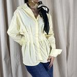 chemise femme, chemise élégante, chemise chic, chemise soirée, chemise habillée, chemise tendance, chemise mode, chemise en ligne, chemise manches longues, chemise manches courtes, chemise fluide, chemise oversize, chemise ajustée, chemise col classique, chemise col V, chemise satinée, chemise blanche, chemise noire, chemise beige, chemise marron, chemise zara style, chemise moderne, chemise minimaliste, chemise bureau, chemise casual chic, chemise de soirée, chemise pour événement, chemise pour travail, ch