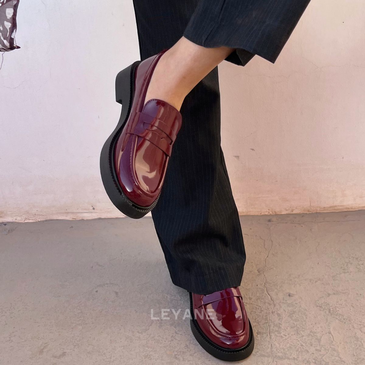 mocassin femme luxe, mocassins maroc, mocassins femme cuir , mocassin lora piana, mocassins casablanca, mocassin pour femme tendance,derbies femme, derbies femme maroc, derbies femme tamaris, derbies femme jonak,ballerine femme , ballerine femme confortable, ballerine tendance, ballerine chanel,
