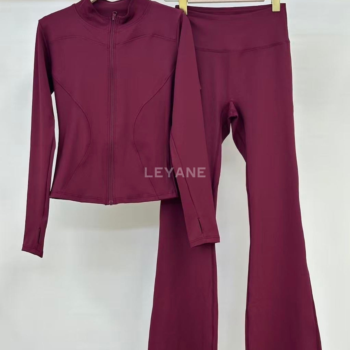 ensemble soirée, ensemble sequin, ensemble événement, ensemble en ligne, ensemble marron, ensemble noir, ensemble zara, ensemble leyane, ensemble court, ensemble long, ensemble femme maroc, ensemble leyane maroc, ensemble marrakech, ensemble casablanca, ensemble fes, ensemble tanger, ensemble agadir, outfit for a date, ootd
