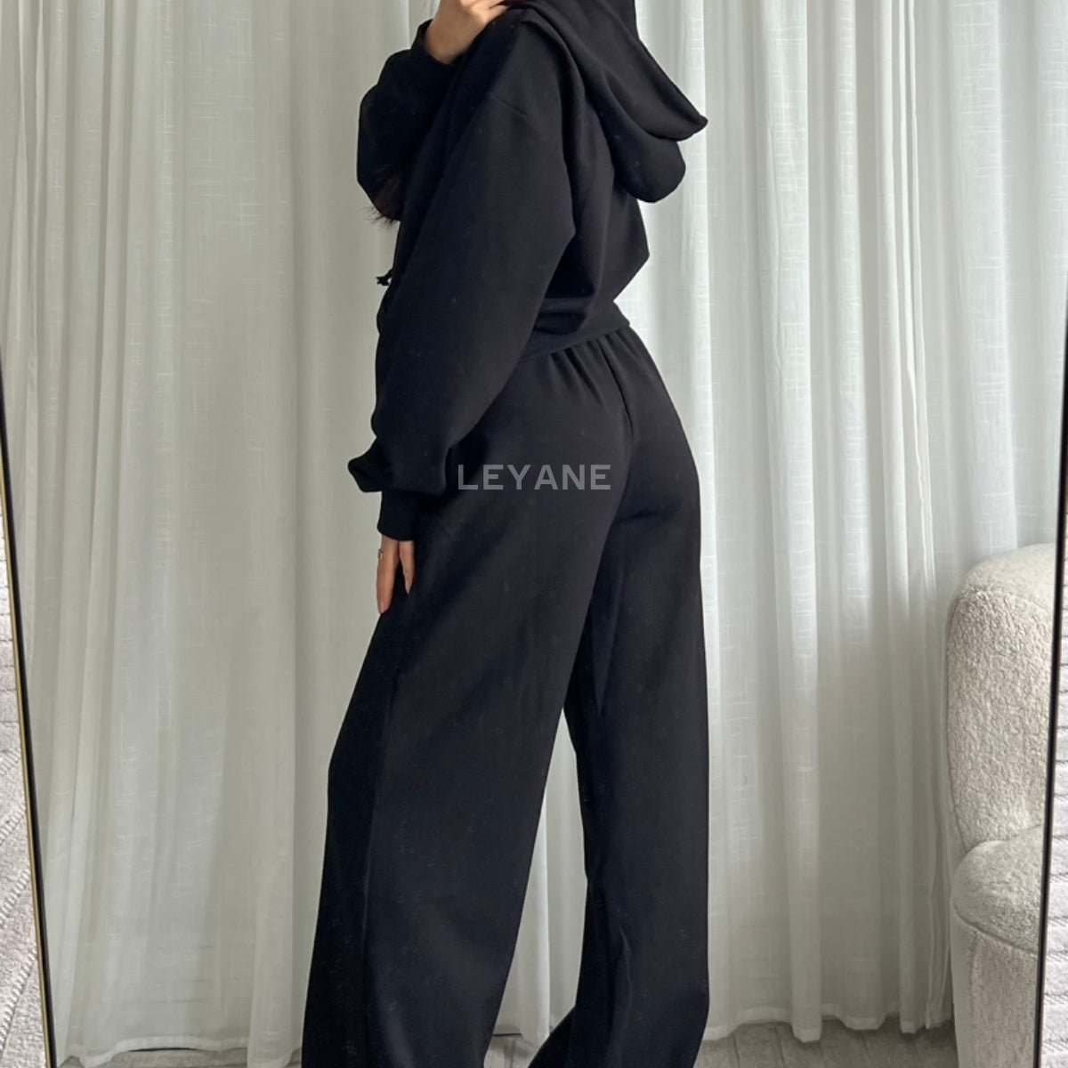  ensemble soirée, ensemble sequin, ensemble événement, ensemble en ligne, ensemble marron, ensemble noir, ensemble zara, ensemble leyane, ensemble court, ensemble long, ensemble femme maroc, ensemble leyane maroc, ensemble marrakech, ensemble casablanca, ensemble fes, ensemble tanger, ensemble agadir, outfit for a date, ootd
