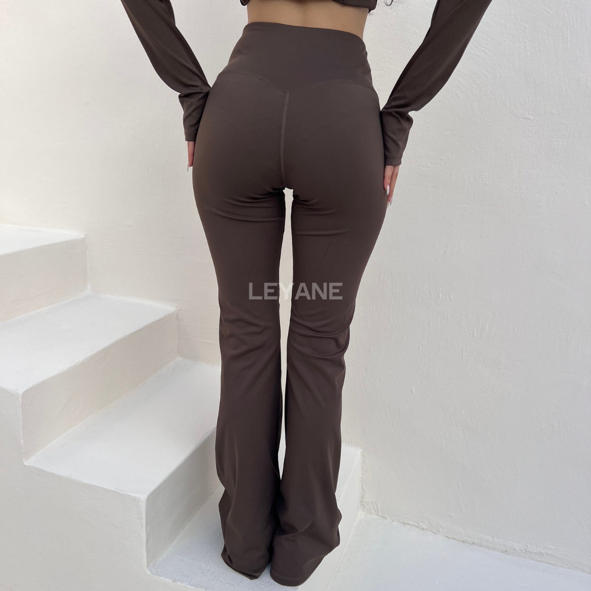  ensemble soirée, ensemble sequin, ensemble événement, ensemble en ligne, ensemble marron, ensemble noir, ensemble zara, ensemble leyane, ensemble court, ensemble long, ensemble femme maroc, ensemble leyane maroc, ensemble marrakech, ensemble casablanca, ensemble fes, ensemble tanger, ensemble agadir, outfit for a date, ootd
