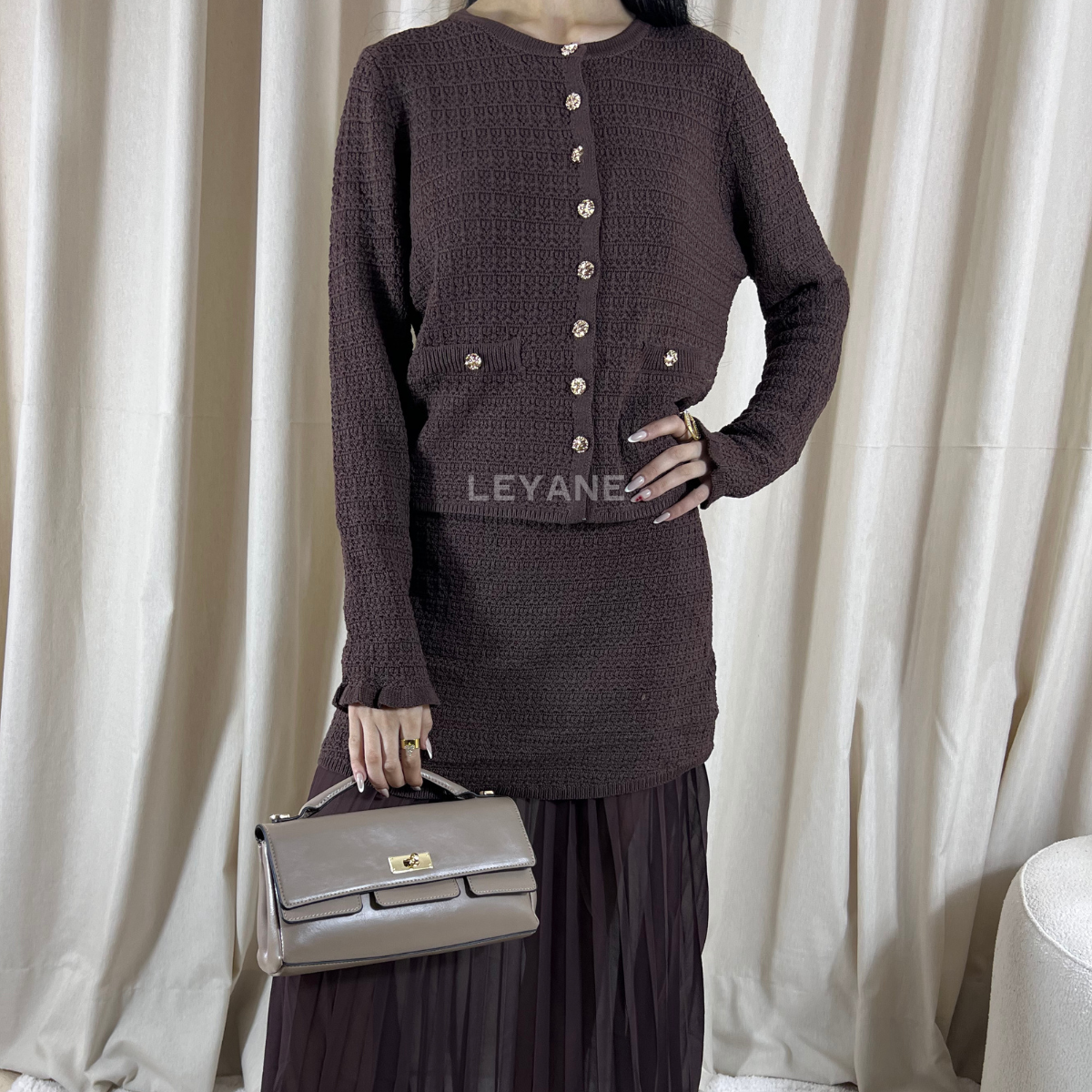  ensemble soirée, ensemble sequin, ensemble événement, ensemble en ligne, ensemble marron, ensemble noir, ensemble zara, ensemble leyane, ensemble court, ensemble long, ensemble femme maroc, ensemble leyane maroc, ensemble marrakech, ensemble casablanca, ensemble fes, ensemble tanger, ensemble agadir, outfit for a date, ootd
 
