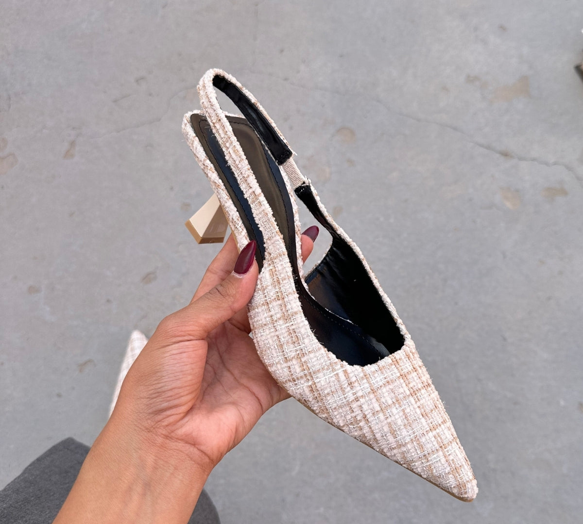 escarpin femme maroc,escarpin maroc online, escarpin femme luxe, escarpins femme demi talon,chaussures femmes, aldo; chaussures maroc, sandale talon, chaussures zara, keyza, eram, basket femme, couleur ,tendance,talon ,confortable,tendance,mi-talons,chanel,style,talon femme luxe, talon femme,talon femme maroc, slingback, slingback maroc, slingback chanel,slingback shoes, escarpins slingback, slingback jonak, slingback femme,babies femme
