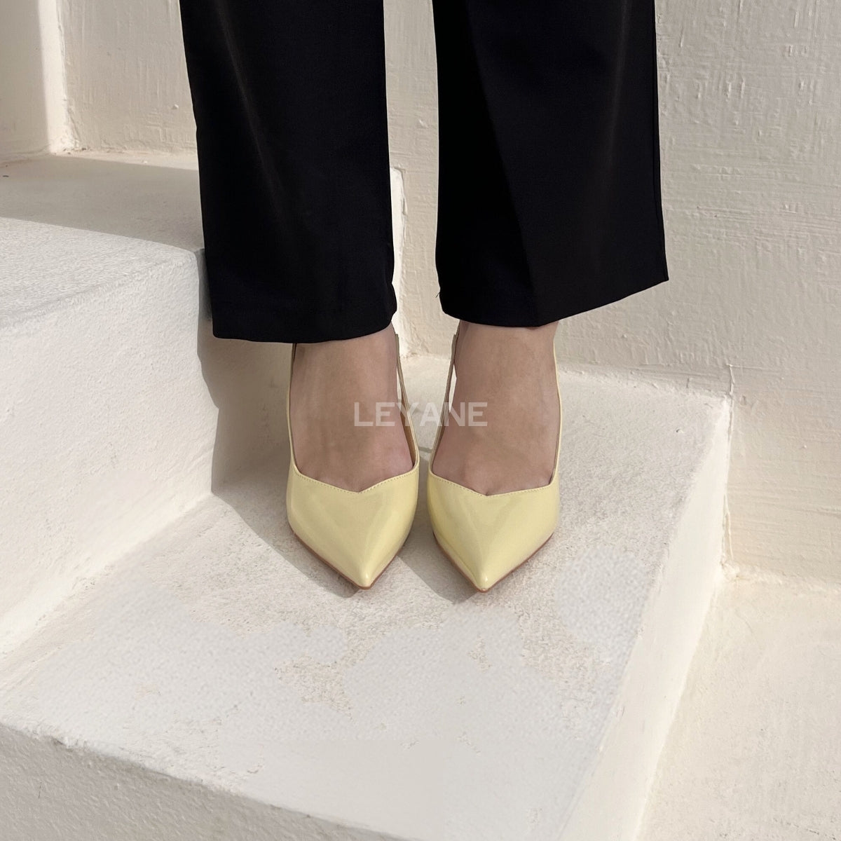 escarpin femme maroc,escarpin maroc online, escarpin femme luxe, escarpins femme demi talon,chaussures femmes, aldo; chaussures maroc, chaussures zara, keyza, eram,tendance,talon ,confortable,tendance,mi-talons,chanel,style,talon femme luxe, talon femme,talon femme maroc, slingback, slingback maroc, slingback chanel,slingback shoes, escarpins slingback, slingback jonak, slingback femme,babies femme
