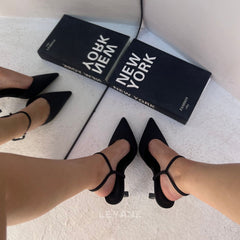 escarpin femme maroc,escarpin maroc online, escarpin femme luxe, escarpins femme demi talon,chaussures femmes, aldo; chaussures maroc, sandale talon, chaussures zara, keyza, eram, basket femme, couleur ,tendance,talon ,confortable,tendance,mi-talons,chanel,style,talon femme luxe, talon femme,talon femme maroc, slingback, slingback maroc, slingback chanel,slingback shoes, escarpins slingback, slingback jonak, slingback femme,babies femme