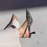 escarpin femme maroc,escarpin maroc online, escarpin femme luxe, escarpins femme demi talon,chaussures femmes, aldo; chaussures maroc, sandale talon, chaussures zara, keyza, eram, basket femme, couleur ,tendance,talon ,confortable,tendance,mi-talons,chanel,style,talon femme luxe, talon femme,talon femme maroc, slingback, slingback maroc, slingback chanel,slingback shoes, escarpins slingback, slingback jonak, slingback femme,babies femme
