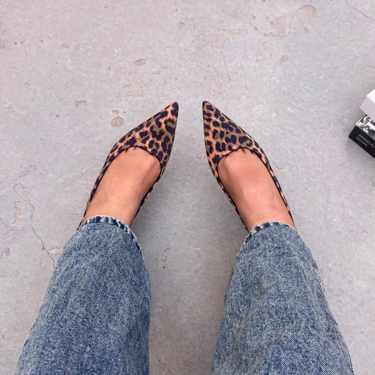 escarpin femme maroc,escarpin maroc online, escarpin femme luxe, escarpins femme demi talon,chaussures femmes, aldo; chaussures maroc, sandale talon, chaussures zara, keyza, eram, basket femme, couleur ,tendance,talon ,confortable,tendance,mi-talons,chanel,style,talon femme luxe, talon femme,talon femme maroc, slingback, slingback maroc, slingback chanel,slingback shoes, escarpins slingback, slingback jonak, slingback femme,babies femme
