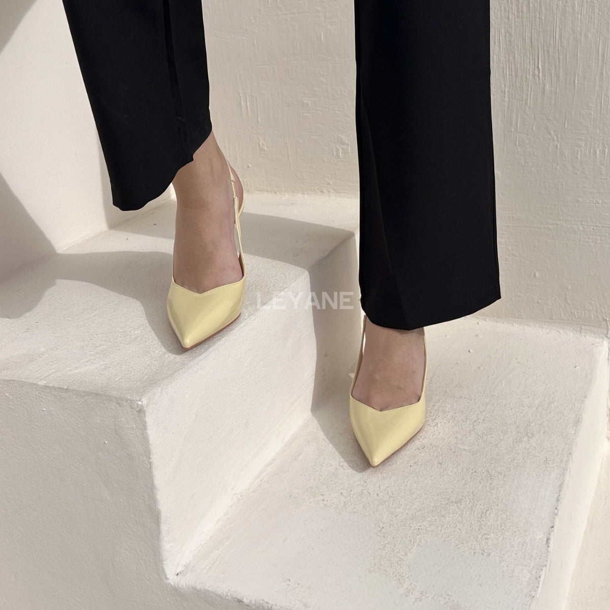 escarpin femme maroc,escarpin maroc online, escarpin femme luxe, escarpins femme demi talon,chaussures femmes, aldo; chaussures maroc, chaussures zara, keyza, eram,tendance,talon ,confortable,tendance,mi-talons,chanel,style,talon femme luxe, talon femme,talon femme maroc, slingback, slingback maroc, slingback chanel,slingback shoes, escarpins slingback, slingback jonak, slingback femme,babies femme
