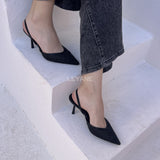 sandales à talons, sandales talon femme, sandales à talon carré, sandales à talon large, sandales à talon épais, sandales à talon haut, sandales à talon moyen, sandales confortables, sandales élégantes femme, sandales chic, sandales tendance, sandales été femme, sandales habillées, sandales minimalistes, sandales modernes, sandales ouvertes, sandales à brides, sandales bride cheville, sandales plateforme, sandales chunky talon, sandales fashion, sandales casual chic, sandales soirée, sandales style marocain
