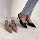 escarpins femme, escarpins à talons, escarpins talon haut, escarpins talon moyen, escarpins talon confortable, escarpins talon fin, escarpins talon carré, escarpins élégants, escarpins chic, escarpins classiques, escarpins modernes, escarpins tendance, escarpins intemporels, escarpins soirée, escarpins habillés, escarpins bureau, escarpins workwear, escarpins minimalistes, escarpins bout pointu, escarpins bout fermé, escarpins bride arrière, slingback femme, escarpins vernis, escarpins en daim, escarpins en