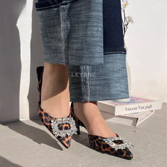 escarpin femme maroc,escarpin maroc online, escarpin femme luxe, escarpins femme demi talon,chaussures femmes, aldo; chaussures maroc, chaussures zara, keyza, eram,tendance,talon ,confortable,tendance,mi-talons,chanel,style,talon femme luxe, talon femme,talon femme maroc, slingback, slingback maroc, slingback chanel,slingback shoes, escarpins slingback, slingback jonak, slingback femme,babies femme
