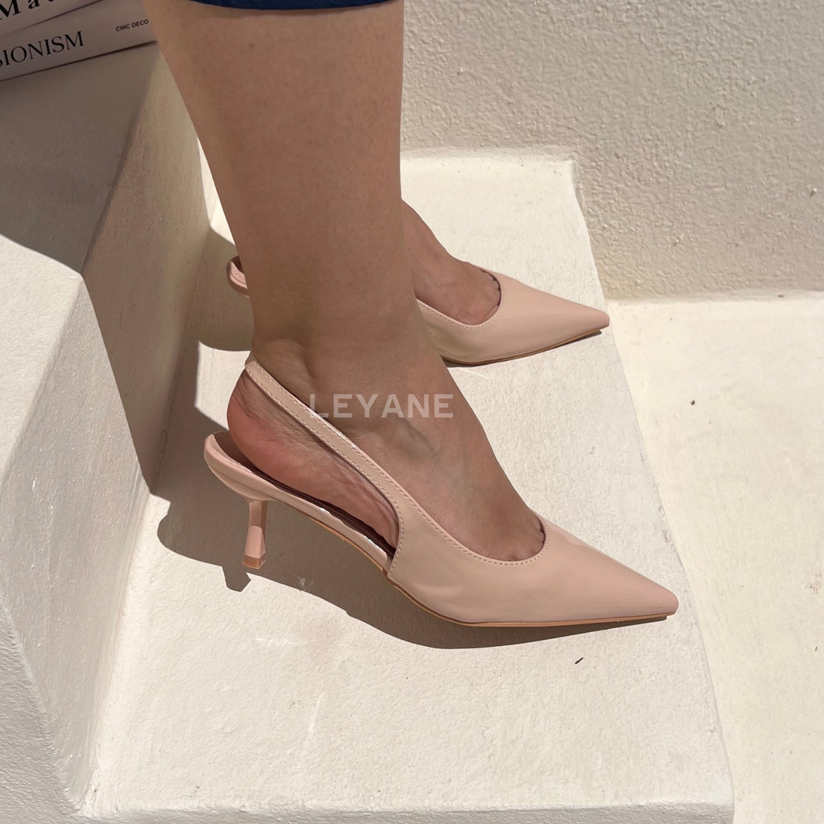 escarpin femme maroc,escarpin maroc online, escarpin femme luxe, escarpins femme demi talon,chaussures femmes, aldo; chaussures maroc, sandale talon, chaussures zara, keyza, eram, basket femme, couleur ,tendance,talon ,confortable,tendance,mi-talons,chanel,style,talon femme luxe, talon femme,talon femme maroc, slingback, slingback maroc, slingback chanel,slingback shoes, escarpins slingback, slingback jonak, slingback femme,babies femme
