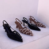 sandales à talons, sandales talon femme, sandales à talon carré, sandales à talon large, sandales à talon épais, sandales à talon haut, sandales à talon moyen, sandales confortables, sandales élégantes femme, sandales chic, sandales tendance, sandales été femme, sandales habillées, sandales minimalistes, sandales modernes, sandales ouvertes, sandales à brides, sandales bride cheville, sandales plateforme, sandales chunky talon, sandales fashion, sandales casual chic, sandales soirée, sandales style marocain