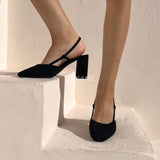 escarpins femme, escarpins à talons, escarpins talon haut, escarpins talon moyen, escarpins talon confortable, escarpins talon fin, escarpins talon carré, escarpins élégants, escarpins chic, escarpins classiques, escarpins modernes, escarpins tendance, escarpins intemporels, escarpins soirée, escarpins habillés, escarpins bureau, escarpins workwear, escarpins minimalistes, escarpins bout pointu, escarpins bout fermé, escarpins bride arrière, slingback femme, escarpins vernis, escarpins en daim, escarpins en