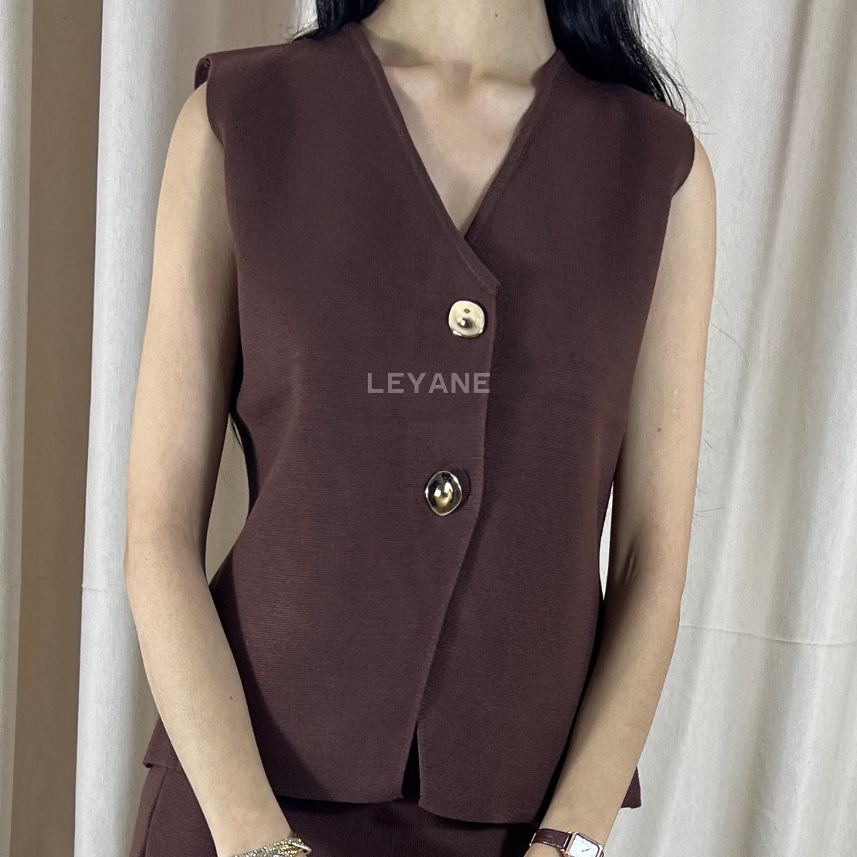 gilet, gilet femme maroc, gilet classe, gilet tailleur femme, gilet femme sans manche, gilet femme maroc en ligne, gilet femme chic et original,gilet femme mango, gilet femme elegante, gilet en ligne pour femmes, gilet taille femme maroc
