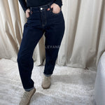  jean, jean femme, jean delavé, jean femme maroc, jean leyane, jean femme en ligne, jean zara, jean straight fit, jean wide leg, jean straight fit maroc, jean en ligne femme maroc, jean stradivarus, jean mango, jean tendance, jean soirée, jean sortie,
