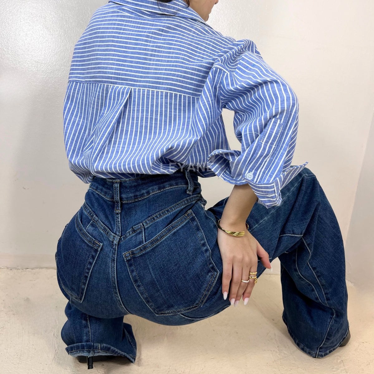 jean, jean femme, jean delavé, jean femme maroc, jean leyane, jean femme en ligne, jean zara, jean straight fit, jean wide leg, jean straight fit maroc, jean en ligne femme maroc, jean stradivarus, jean mango, jean tendance, jean soirée, jean sortie,
