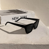 lunettes femme, lunettes chic, lunettes été, lunettes femme chic, lunettes été chic, lunettes femme zara, lunettes femme luxe, lunettes femme été chic, lunettes femme élégantes, lunettes femme tendance, lunettes de soleil femme, lunettes soleil chic, lunettes soleil luxe femme, lunettes femme originales, lunettes femme mode, lunettes femme en ligne, lunettes de luxe femme, lunettes style parisien, lunettes fashion femme, lunettes femme modernes, lunettes femme minimalistes, lunettes femme élégantes été
