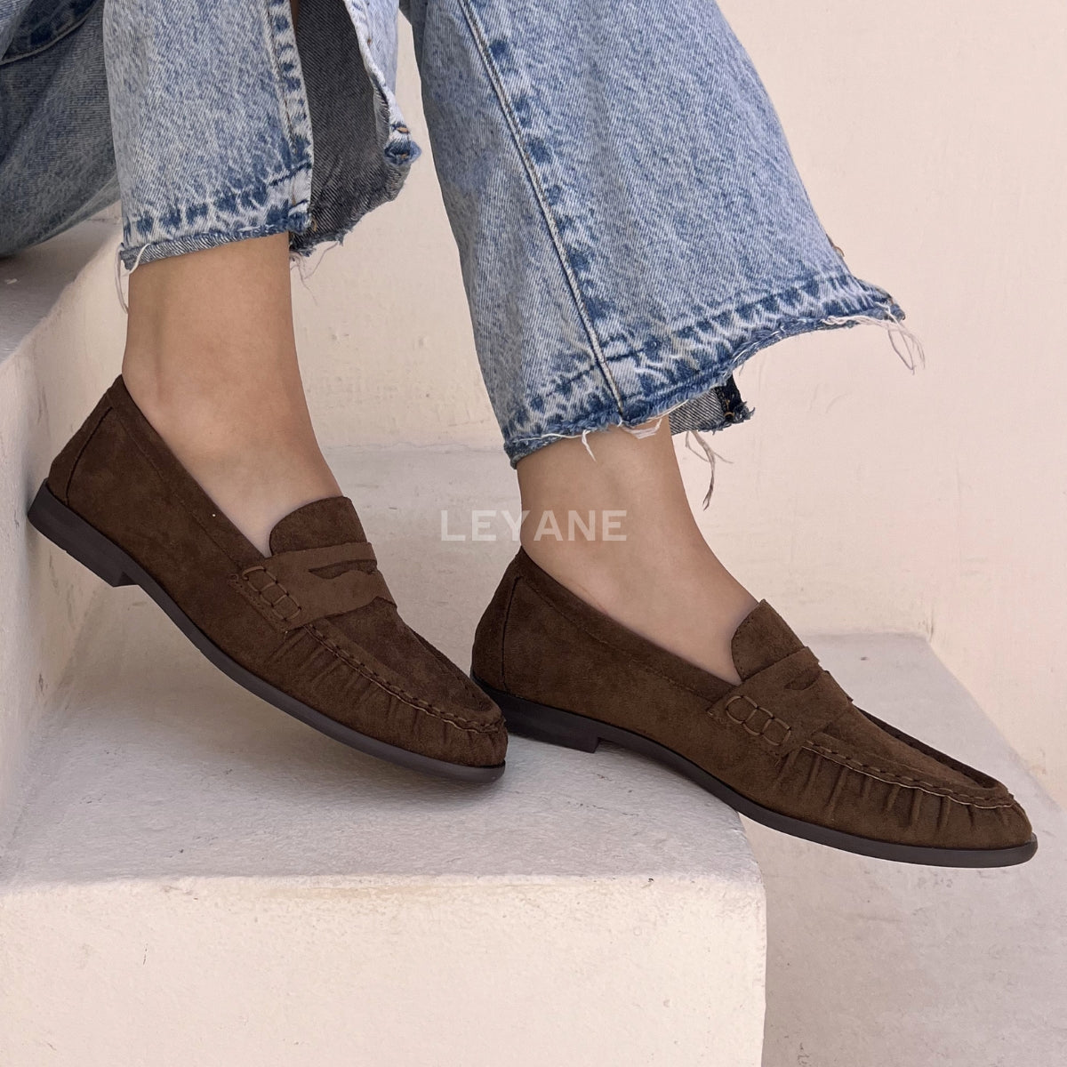 mocassin femme luxe, mocassins maroc, mocassins femme cuir , mocassin lora piana, mocassins casablanca, mocassin pour femme tendance,derbies femme, derbies femme maroc, derbies femme tamaris, derbies femme jonak,ballerine femme , ballerine femme confortable, ballerine tendance, ballerine chanel
