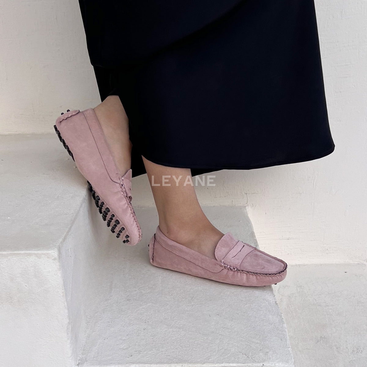 mocassin femme luxe, mocassins maroc, mocassins femme cuir , mocassin lora piana, mocassins casablanca, mocassin pour femme tendance,derbies femme, derbies femme maroc, derbies femme tamaris, derbies femme jonak,ballerine femme , ballerine femme confortable, ballerine tendance, ballerine chanel
