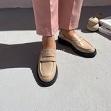 mocassin femme luxe, mocassins Maroc, mocassins femme cuir , mocassin Lora Piana, mocassins Casablanca, mocassin pour femme tendance, derbies femme, derbies femme Maroc, derbies femme tamaris, derbies femme jonak, ballerine femme , ballerine femme confortable, ballerine tendance, ballerine chanel