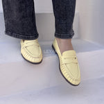 mocassin femme luxe, mocassins maroc, mocassins femme cuir , mocassin lora piana, mocassins casablanca, mocassin pour femme tendance,derbies femme, derbies femme maroc, derbies femme tamaris, derbies femme jonak,ballerine femme , ballerine femme confortable, ballerine tendance, ballerine chanel
