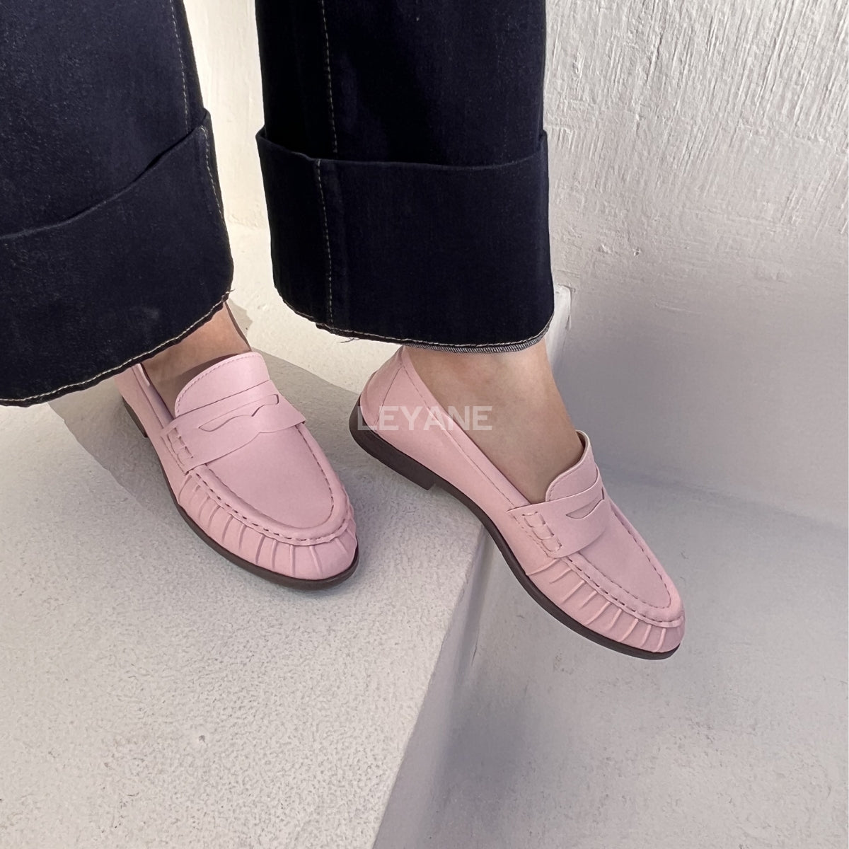 mocassin femme luxe, mocassins maroc, mocassins femme cuir , mocassin lora piana, mocassins casablanca, mocassin pour femme tendance,derbies femme, derbies femme maroc, derbies femme tamaris, derbies femme jonak,ballerine femme , ballerine femme confortable, ballerine tendance, ballerine chanel
