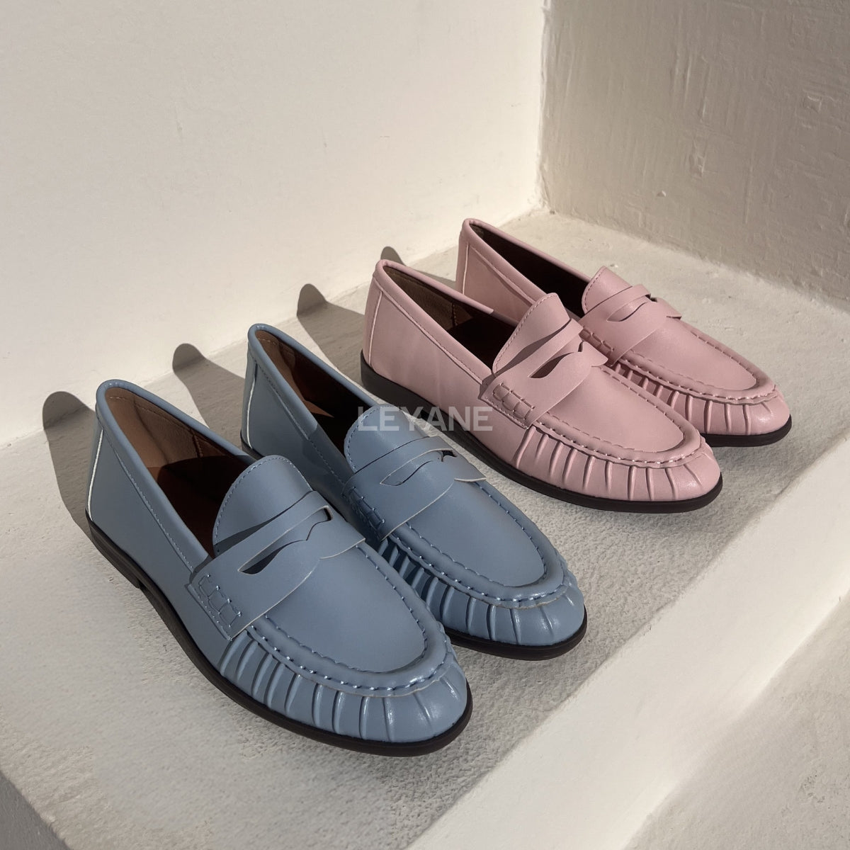 mocassin femme luxe, mocassins maroc, mocassins femme cuir , mocassin lora piana, mocassins casablanca, mocassin pour femme tendance,derbies femme, derbies femme maroc, derbies femme tamaris, derbies femme jonak,ballerine femme , ballerine femme confortable, ballerine tendance, ballerine chanel
