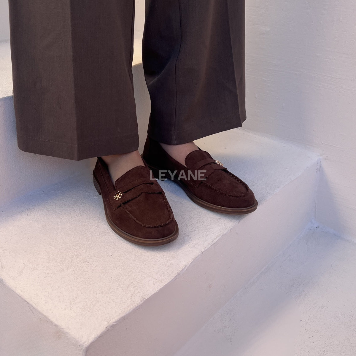 mocassin femme luxe, mocassins maroc, mocassins femme cuir , mocassin lora piana, mocassins casablanca, mocassin pour femme tendance,derbies femme, derbies femme maroc, derbies femme tamaris, derbies femme jonak,ballerine femme , ballerine femme confortable, ballerine tendance, ballerine chanel
