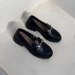 mocassin femme luxe, mocassins maroc, mocassins femme cuir , mocassin lora piana, mocassins casablanca, mocassin pour femme tendance,derbies femme, derbies femme maroc, derbies femme tamaris, derbies femme jonak,ballerine femme , ballerine femme confortable, ballerine tendance, ballerine chanel
