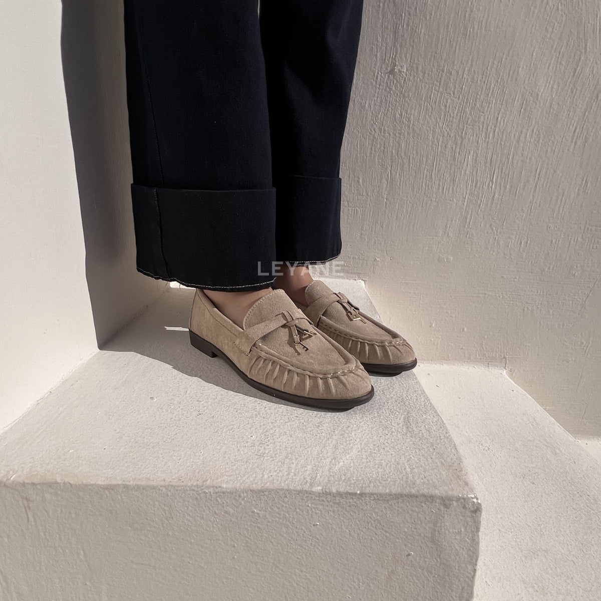 mocassin femme luxe, mocassins maroc, mocassins femme cuir , mocassin lora piana, mocassins casablanca, mocassin pour femme tendance,derbies femme, derbies femme maroc, derbies femme tamaris, derbies femme jonak,ballerine femme , ballerine femme confortable, ballerine tendance, ballerine chanel
