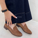 mocassin femme luxe, mocassins maroc, mocassins femme cuir , mocassin lora piana, mocassins casablanca, mocassin pour femme tendance,derbies femme, derbies femme maroc, derbies femme tamaris, derbies femme jonak,ballerine femme , ballerine femme confortable, ballerine tendance, ballerine chanel,
