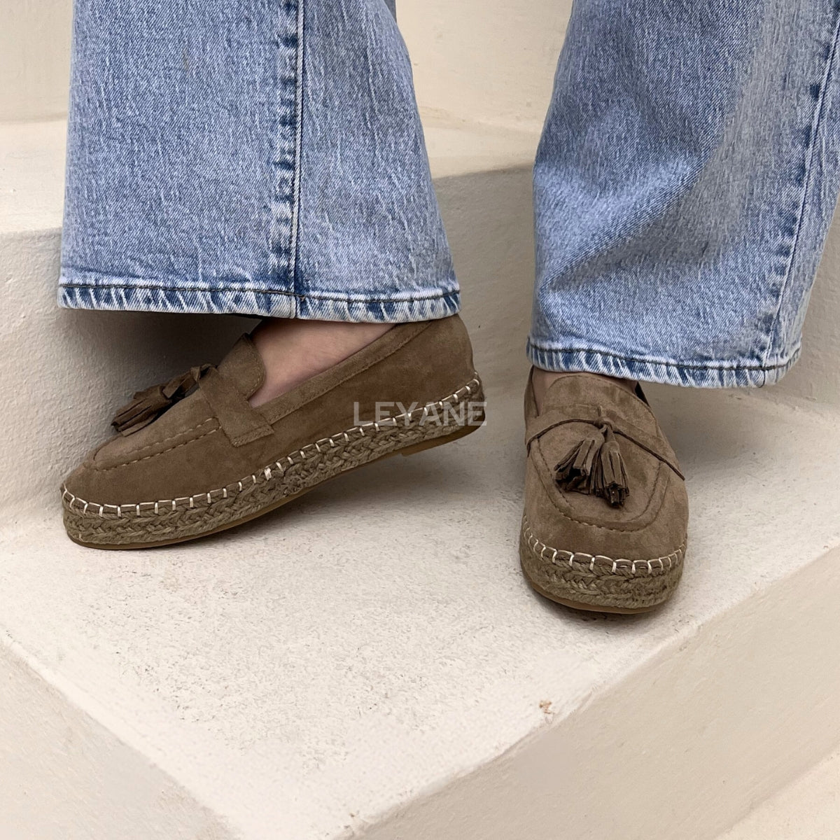 mocassin femme luxe, mocassins maroc, mocassins femme cuir , mocassin lora piana, mocassins casablanca, mocassin pour femme tendance,derbies femme, derbies femme maroc, derbies femme tamaris, derbies femme jonak,ballerine femme , ballerine femme confortable, ballerine tendance, ballerine chanel
