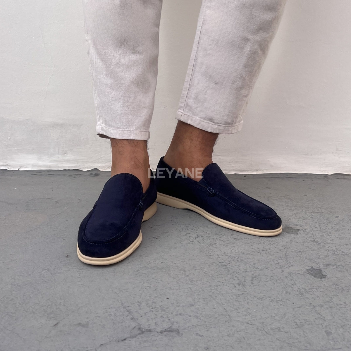Mocassin homme luxe, mocassins homme Maroc, mocassins homme cuir, mocassin Loro Piana homme, mocassins homme Casablanca, mocassin homme tendance, mocassin homme élégant, mocassin homme italien, derbies homme, derbies homme Maroc, derbies homme cuir, derbies homme élégantes, derbies Tamaris homme, derbies Jonak homme, chaussures derby homme tendance, slipper homme cuir, chaussures confort homme, chaussures homme légères, mocassin souple homme, chaussures casual chic homme, slipper luxe homme style Chanel hom