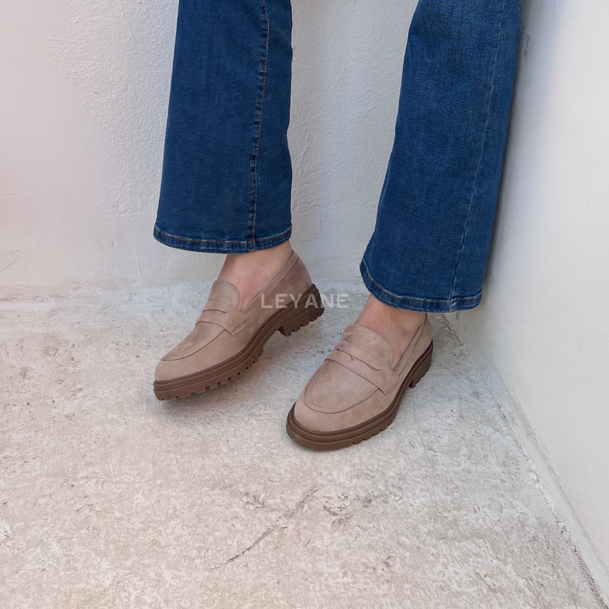 mocassin femme luxe, mocassins maroc, mocassins femme cuir , mocassin lora piana, mocassins casablanca, mocassin pour femme tendance,derbies femme, derbies femme maroc, derbies femme tamaris, derbies femme jonak,ballerine femme , ballerine femme confortable, ballerine tendance, ballerine chanel,

