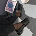 mocassin femme luxe, mocassins maroc, mocassins femme cuir , mocassin lora piana, mocassins casablanca, mocassin pour femme tendance,derbies femme, derbies femme maroc, derbies femme tamaris, derbies femme jonak,ballerine femme , ballerine femme confortable, ballerine tendance, ballerine chanel,