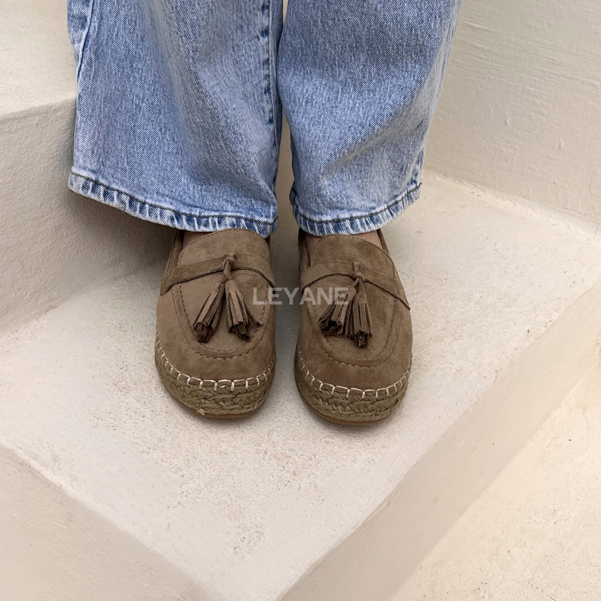 mocassin femme luxe, mocassins maroc, mocassins femme cuir , mocassin lora piana, mocassins casablanca, mocassin pour femme tendance,derbies femme, derbies femme maroc, derbies femme tamaris, derbies femme jonak,ballerine femme , ballerine femme confortable, ballerine tendance, ballerine chanel
