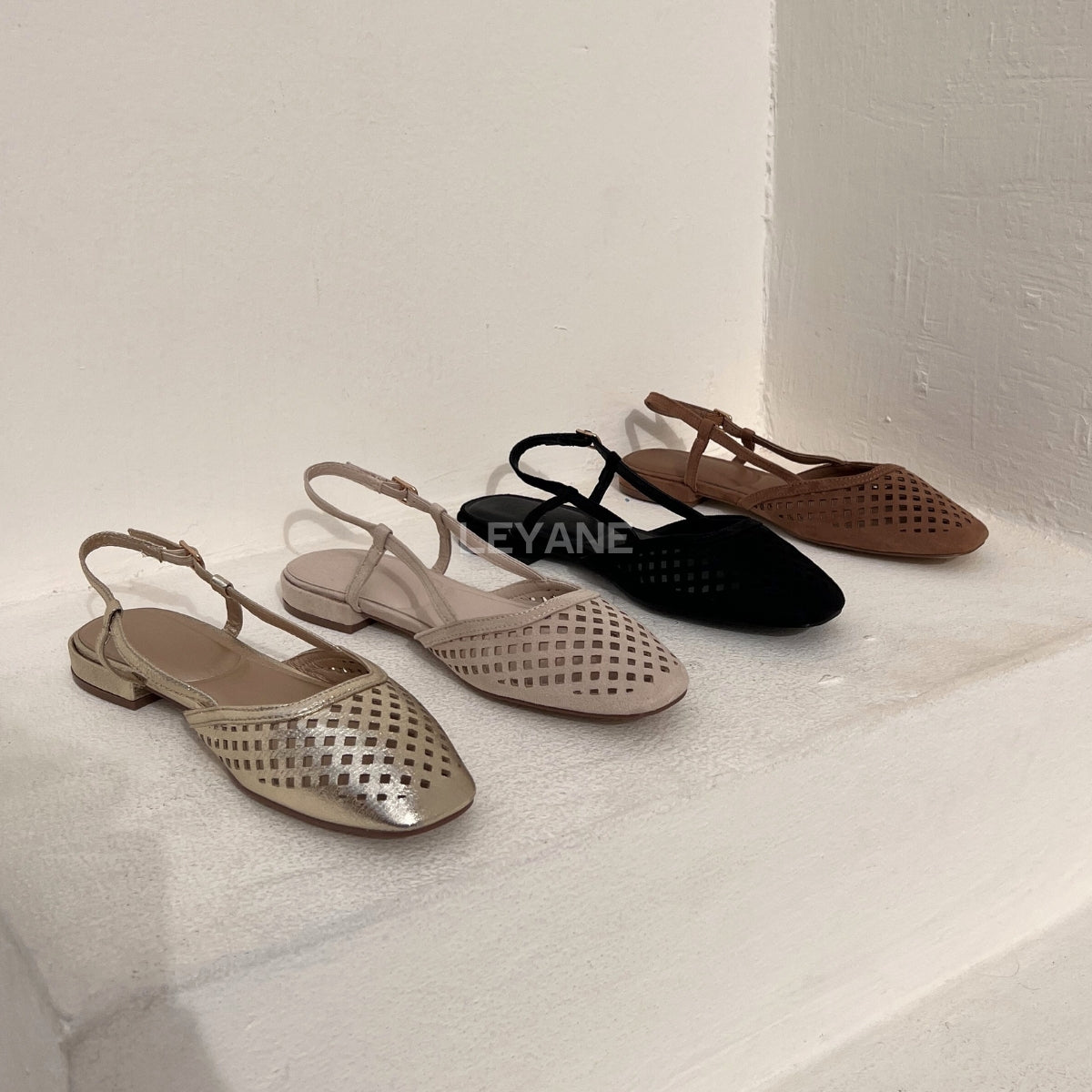 mocassin femme luxe, mocassins maroc, mocassins femme cuir , mocassin lora piana, mocassins casablanca, mocassin pour femme tendance,derbies femme, derbies femme maroc, derbies femme tamaris, derbies femme jonak,ballerine femme , ballerine femme confortable, ballerine tendance, ballerine chanel
