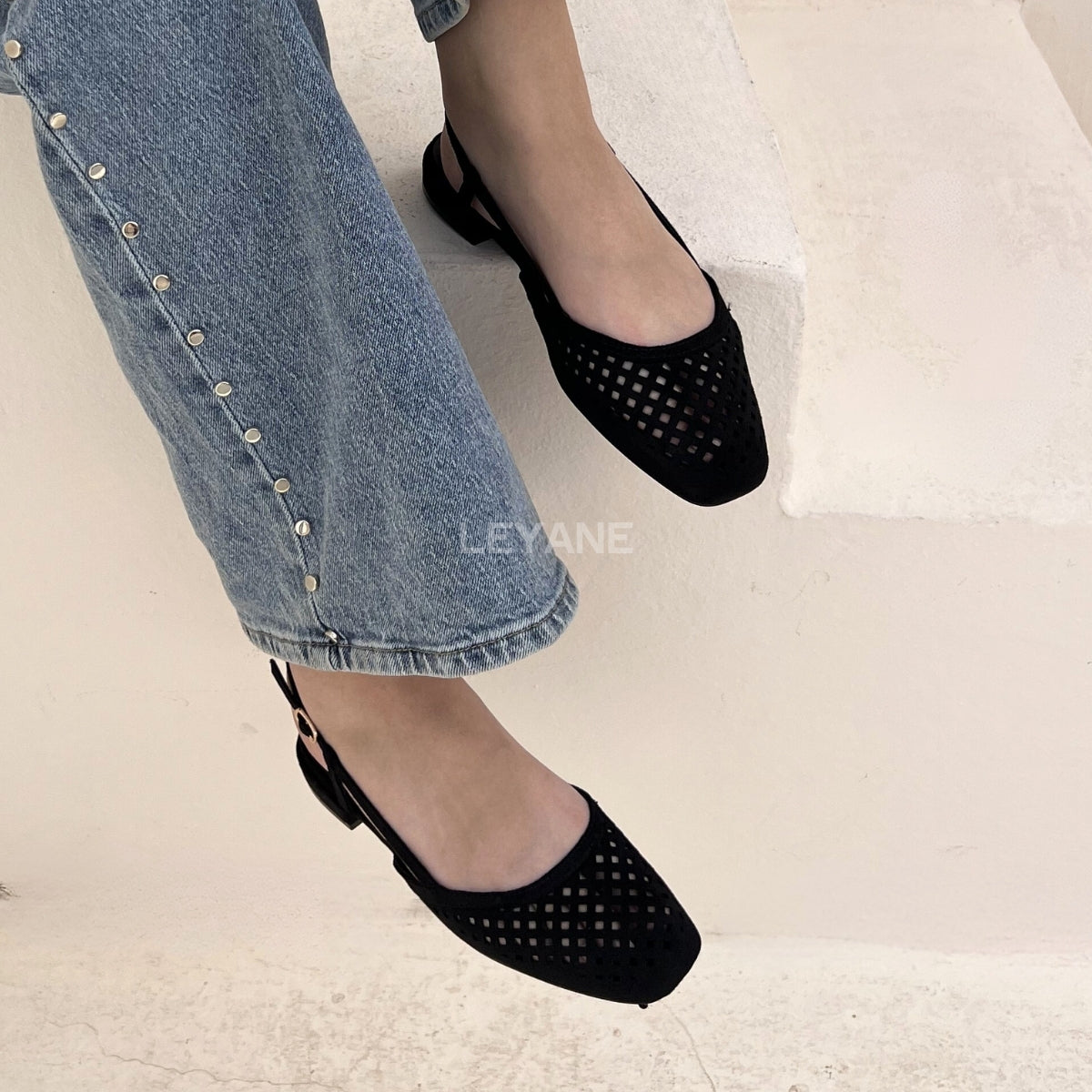 mocassin femme luxe, mocassins maroc, mocassins femme cuir , mocassin lora piana, mocassins casablanca, mocassin pour femme tendance,derbies femme, derbies femme maroc, derbies femme tamaris, derbies femme jonak,ballerine femme , ballerine femme confortable, ballerine tendance, ballerine chanel
