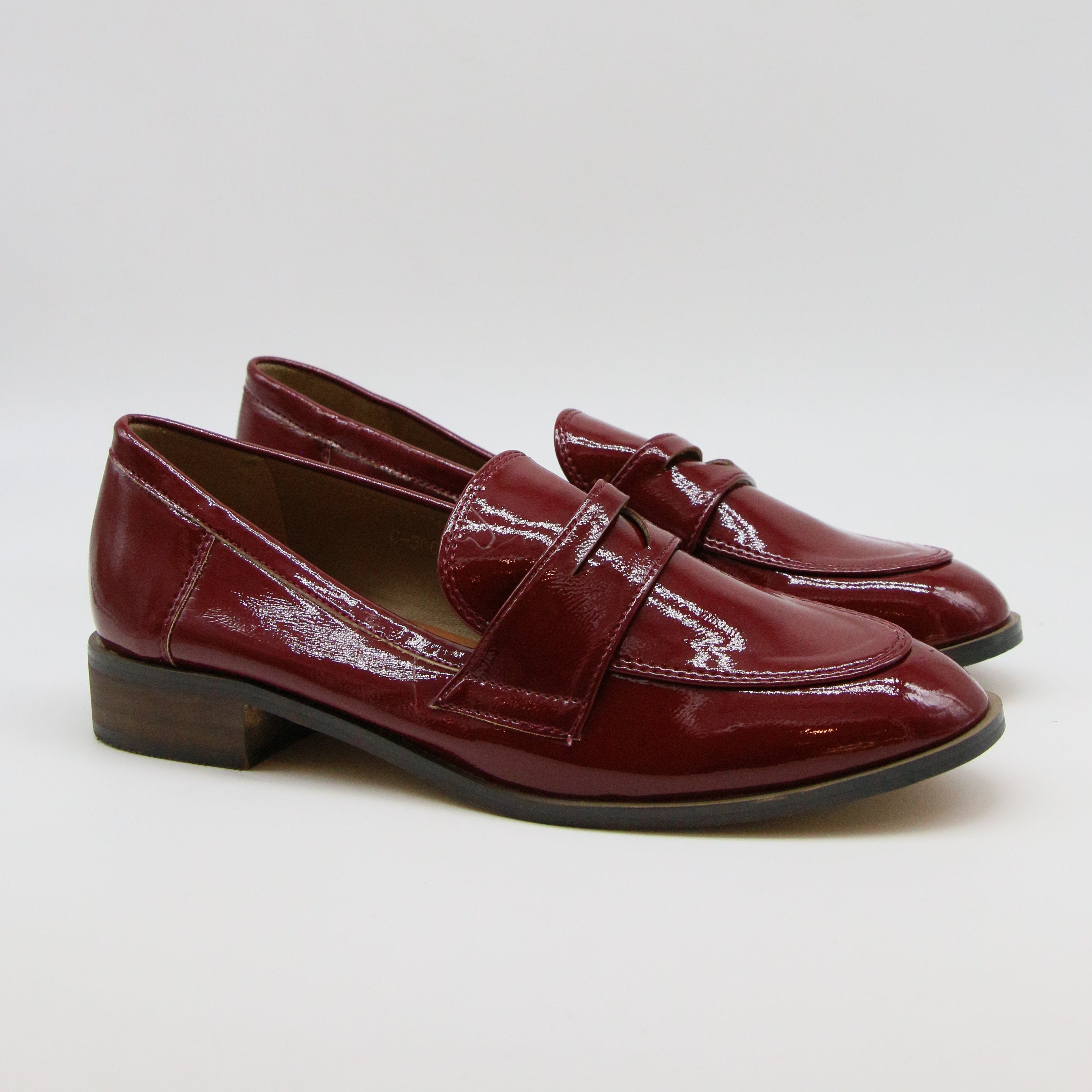 mocassin vernis pour femmes au maroc, chaussures maroc, chaussures femmes, 