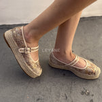 mocassin femme luxe, mocassins maroc, mocassins femme cuir , mocassin lora piana, mocassins casablanca, mocassin pour femme tendance,derbies femme, derbies femme maroc, derbies femme tamaris, derbies femme jonak,ballerine femme , ballerine femme confortable, ballerine tendance, ballerine chanel
